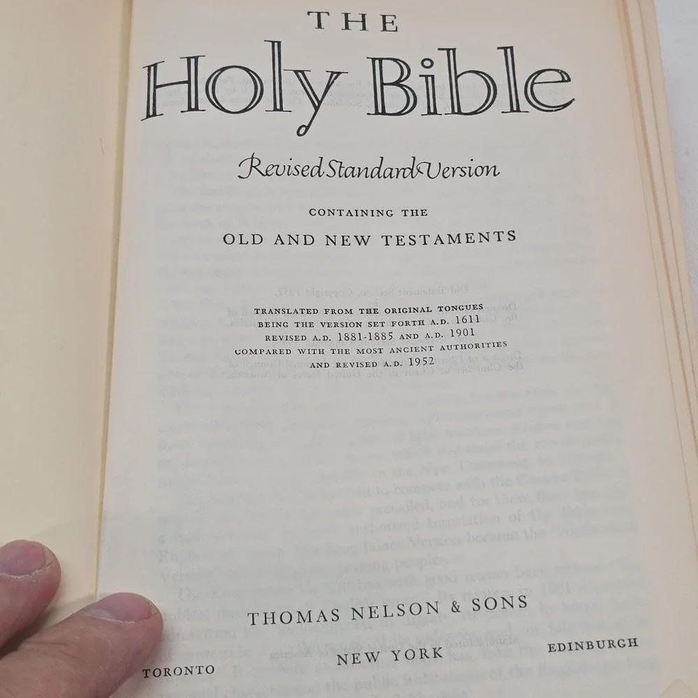 Holy Bible‎ RSV Revised Standard Version Red Hardcover Nelson 1952 Vintage